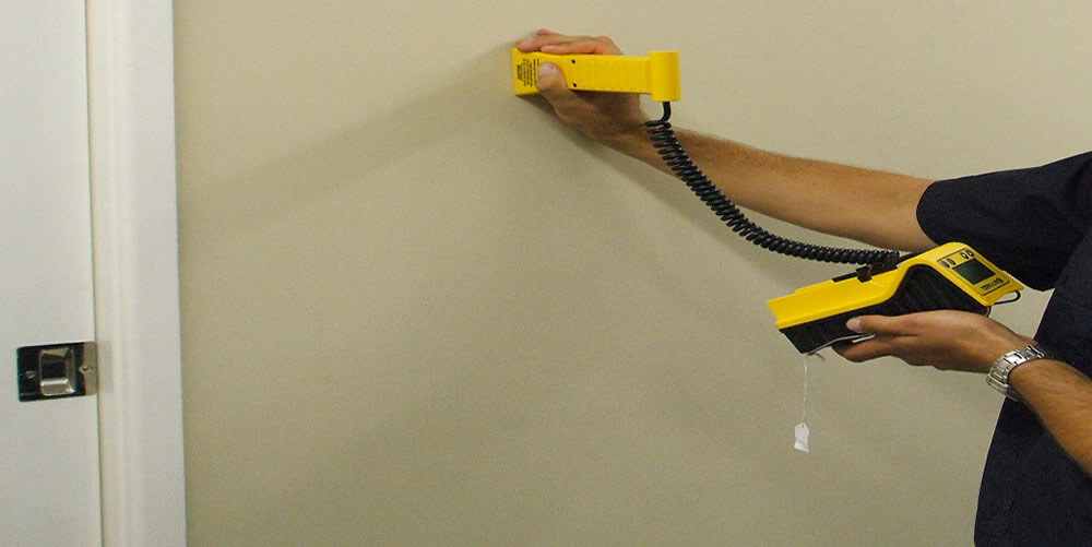 Mold tracking radar